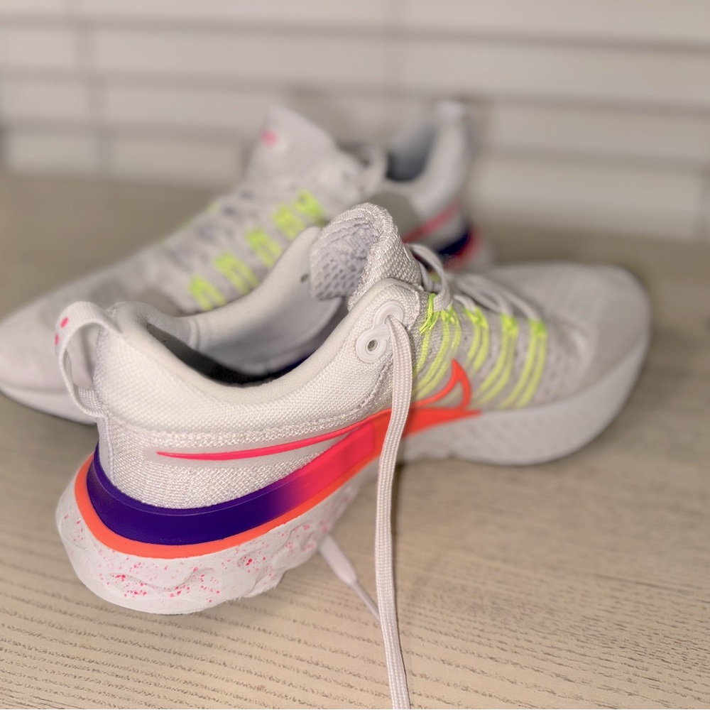 Nike size 8.5